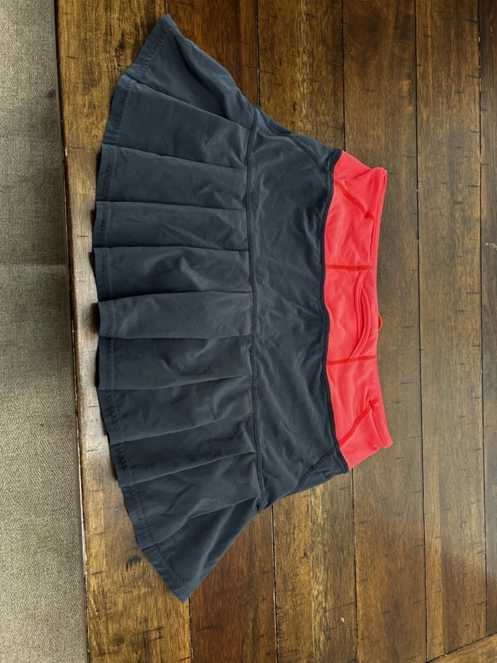 lululemon athletica Black Skirt with Red Waistband - Picture 2 of 3